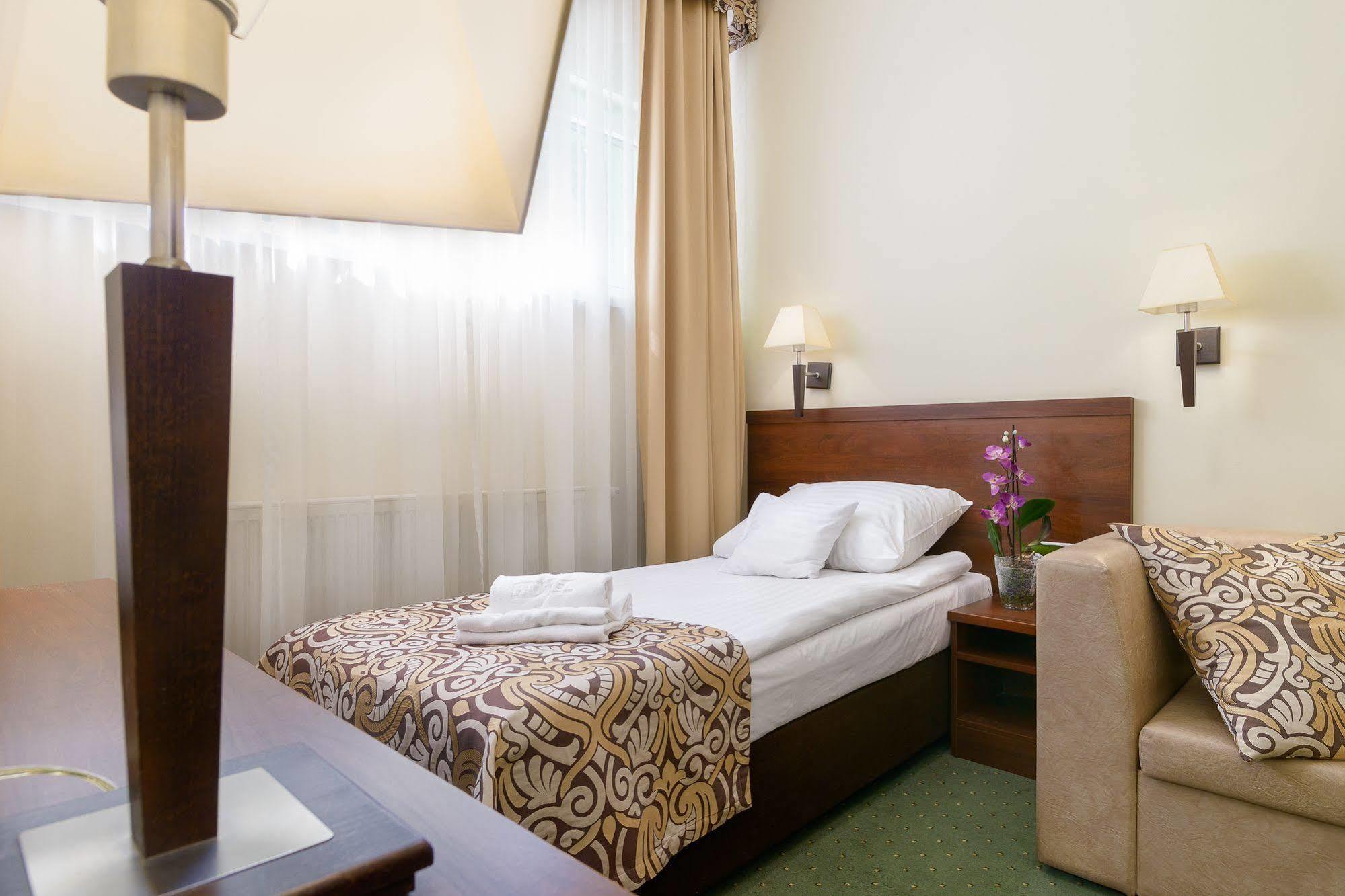 Hotel Zielony Poznań Kültér fotó